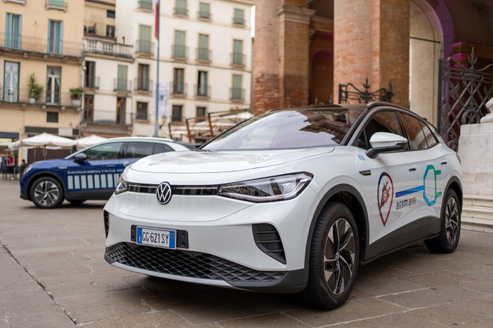 Particolare auto E-Mobility